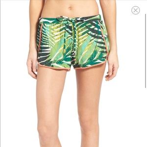 Rosy Pom Pom Trim Cotton Shorts (S)